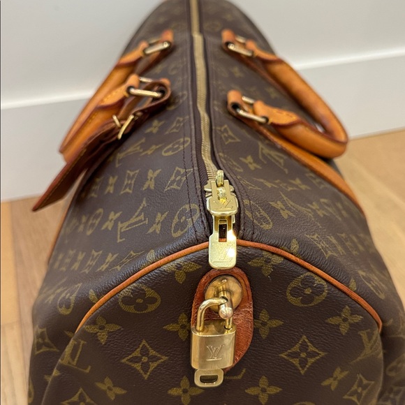 Vintage Louis Vuitton Keepall 50 - Picture 12 of 15